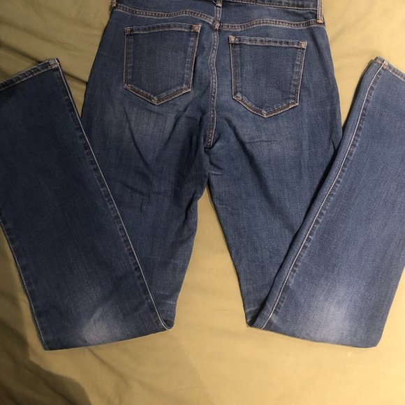 Old Navy, Dark Blue Boot-cut jeans. Size US 4. - Picture 2 of 4